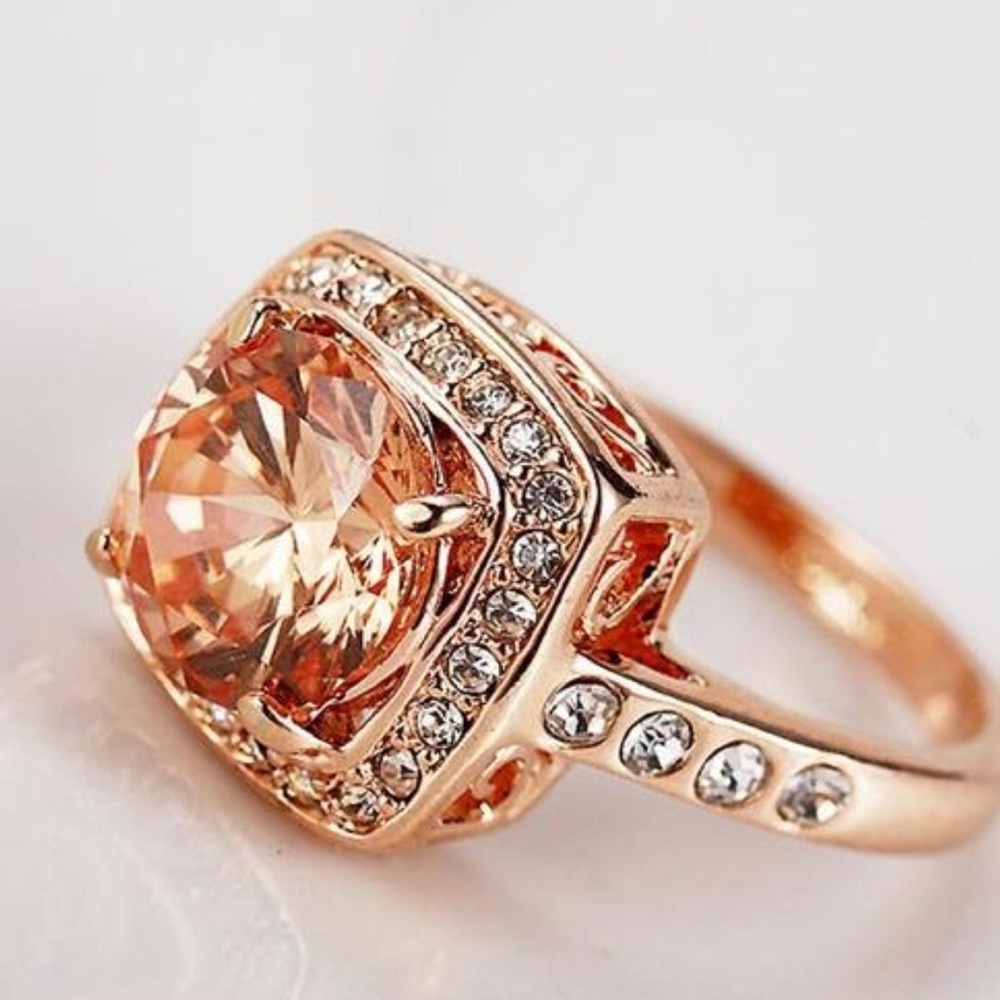 Rose Gold Quartz .925 White Gold Filled Ring - Picture 4 of 6
